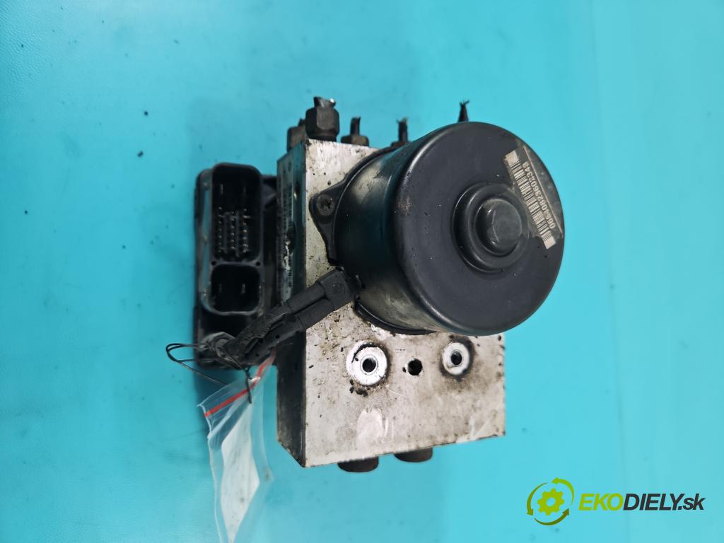 Chrysler Voyager IV 2000-2007 2.8 crdi 150 HP automatic 110 kW 2776 cm3 5- čerpadlo abs 04686704AD (Pumpy ABS)