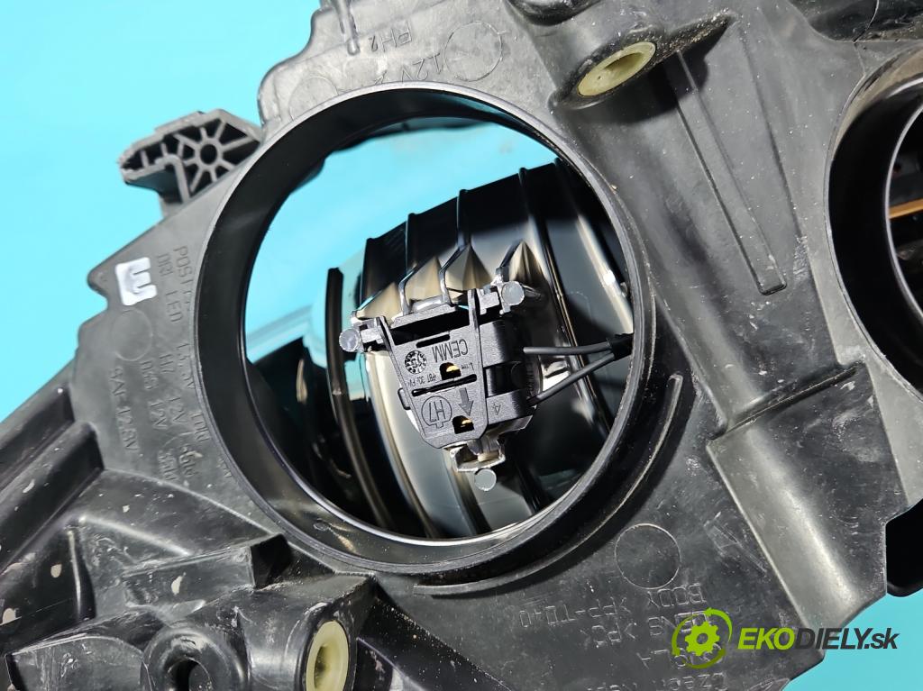 Ford Focus Mk3 2010-2018 1.5 tdci 120 HP manual 88 kW 1499 cm3 5- Reflektor: pravý F1EB-13W029-AG (Pravé)