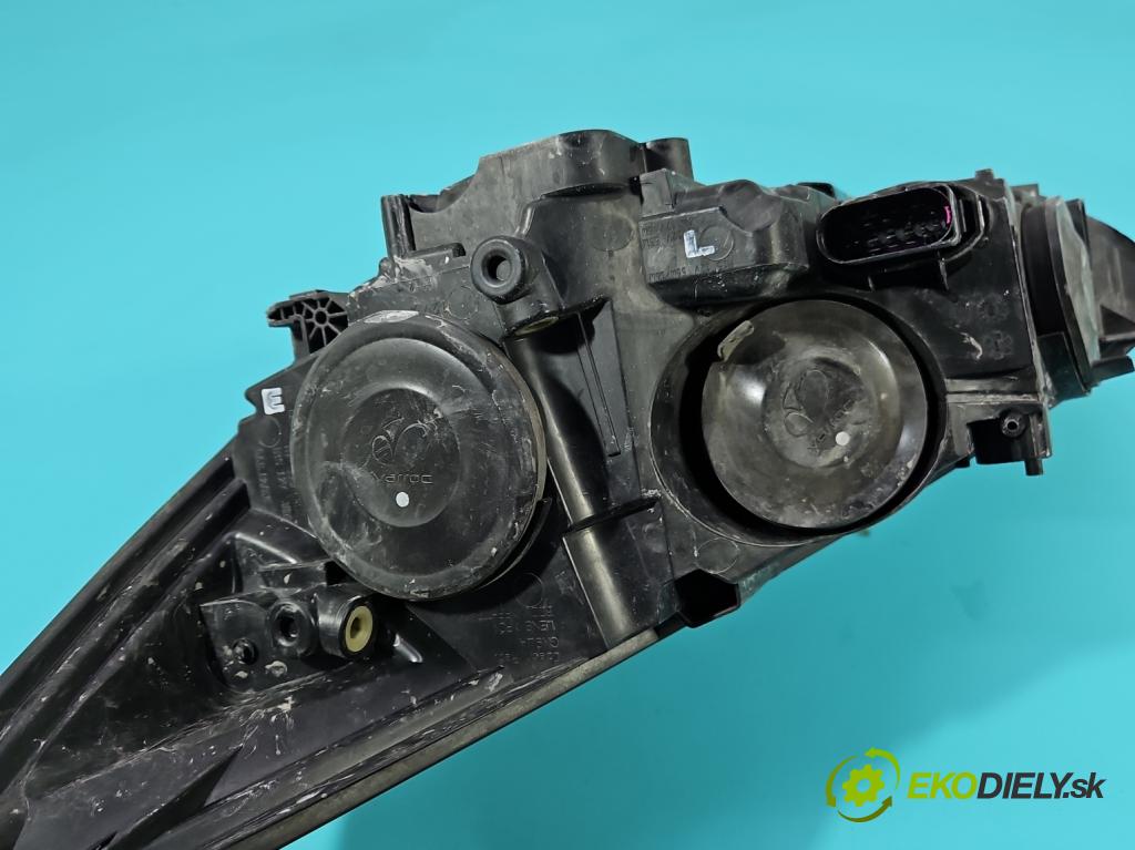 Ford Focus Mk3 2010-2018 1.5 tdci 120 HP manual 88 kW 1499 cm3 5- Reflektor: pravý F1EB-13W029-AG (Pravé)