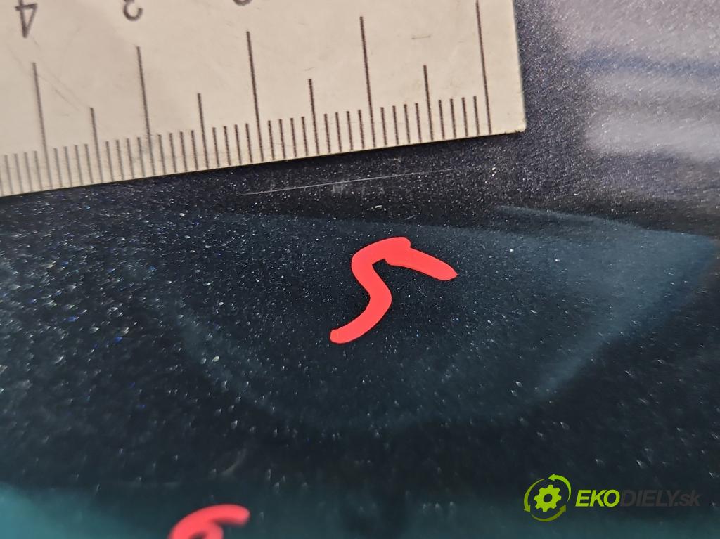 Renault Clio IV 2012-2019 0.9 T 90 hp manual 66 kW 898 cm3 5- zadní kufrové dveře  (Zadní kapoty)