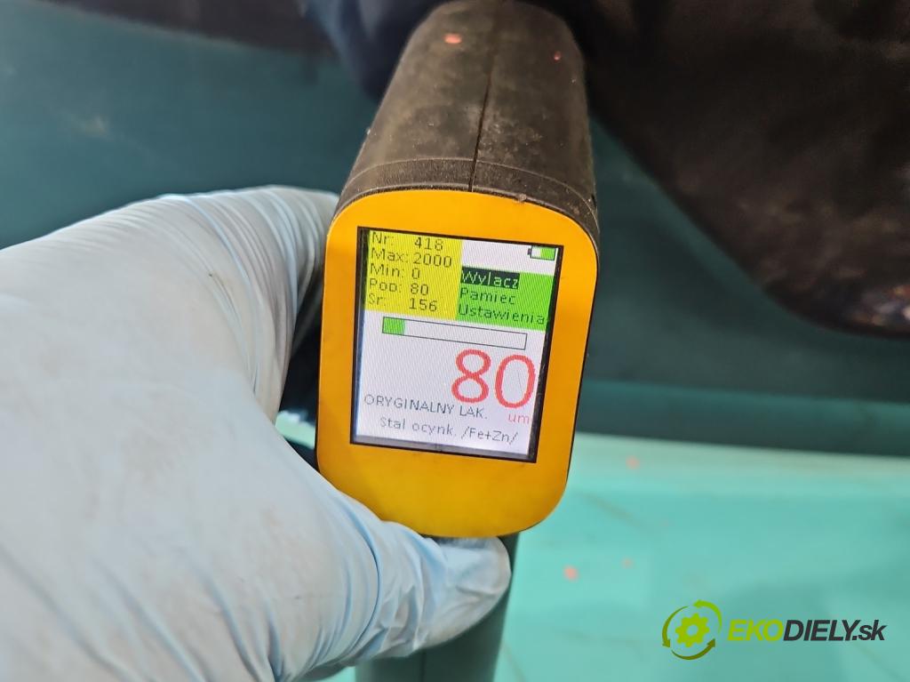 Bmw 5 F10 2010-2017 3.0d 258 hp automatic 190 kW 2993 cm3 5- zadní kufrové dveře  (Zadní kapoty)