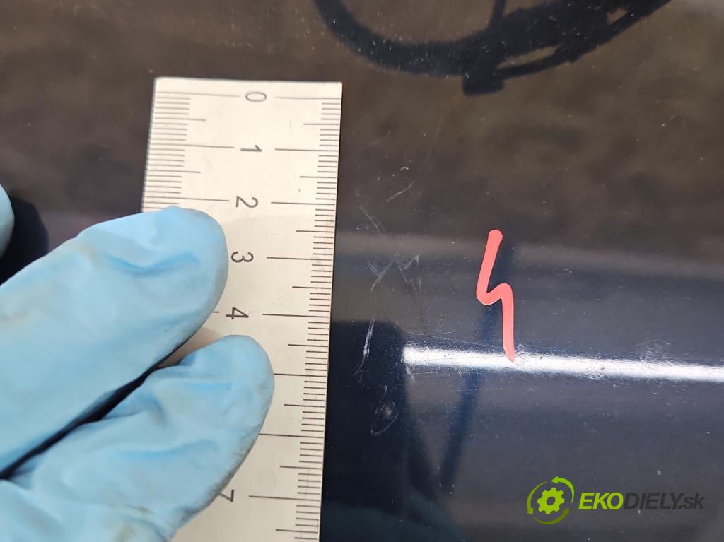 Bmw 5 F10 2010-2017 3.0d 258 hp automatic 190 kW 2993 cm3 5- zadní kufrové dveře  (Zadní kapoty)