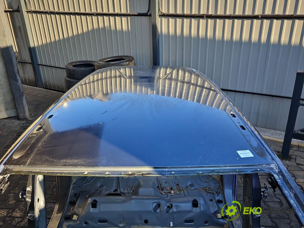 Renault Clio IV 2012-2019 0.9 T 90 hp manual 66 kW 898 cm3 5- Strecha: