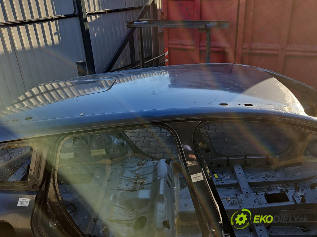 Renault Clio IV 2012-2019 0.9 T 90 hp manual 66 kW 898 cm3 5- Strecha: