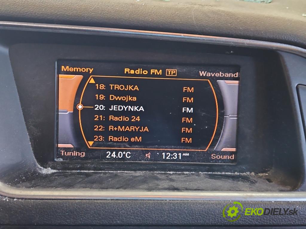 Audi Q5 2008-2016 2.0 TFSI 211KM manual 155 kW 1984 cm3 5- Zobrazit: 8T0919603E (Prístrojové dosky, displeje)