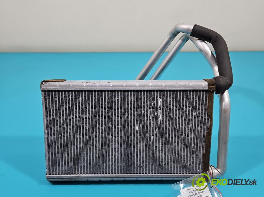 Ford Mondeo Mk5 2014-2022 2.0 tdci 150 hp manual 110,3 kW 1997 cm3 5- radiátor  (Radiátory topení)