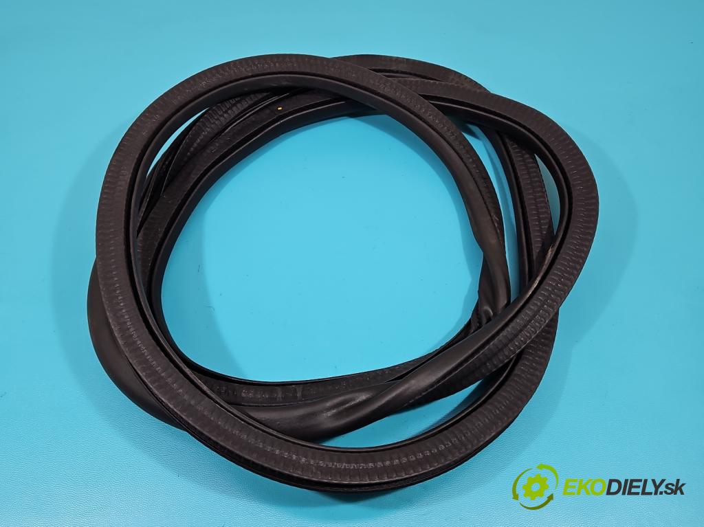 Ford Mondeo Mk5 2014-2022 2.0 tdci 150 hp manual 110,3 kW 1997 cm3 5- Těsnění: dveře zadní pravé  (Ostatní)