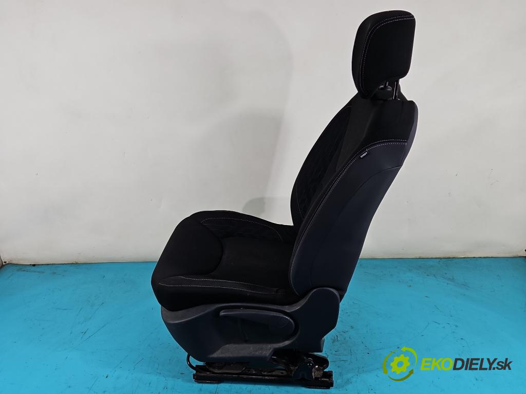 Renault Clio IV 2012-2020 0.9 T 90 HP manual 66 kW 898 cm3 5- Sedačka ľavý  (Sedačky, sedadlá)