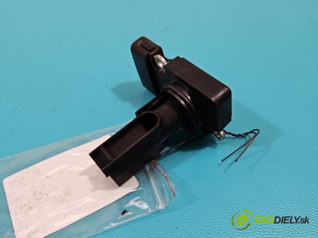 Toyota Corolla E12 2001-2009 2.0 D4D 110 HP manual 81 kW 1995 cm3 3- průtokoměr: 22204-27010 (Váhy vzduchu)