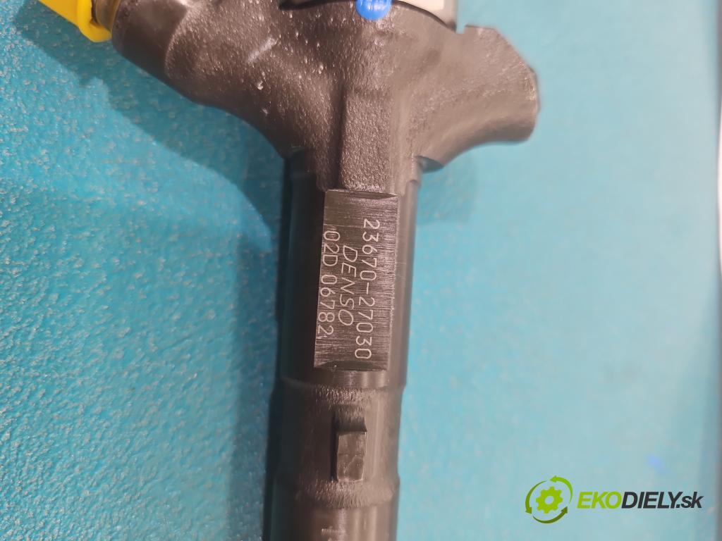 Toyota Corolla E12 2001-2009 2.0 D4D 110 HP manual 81 kW 1995 cm3 3- vstrek 23670-27030 (Vstrekovač paliva)