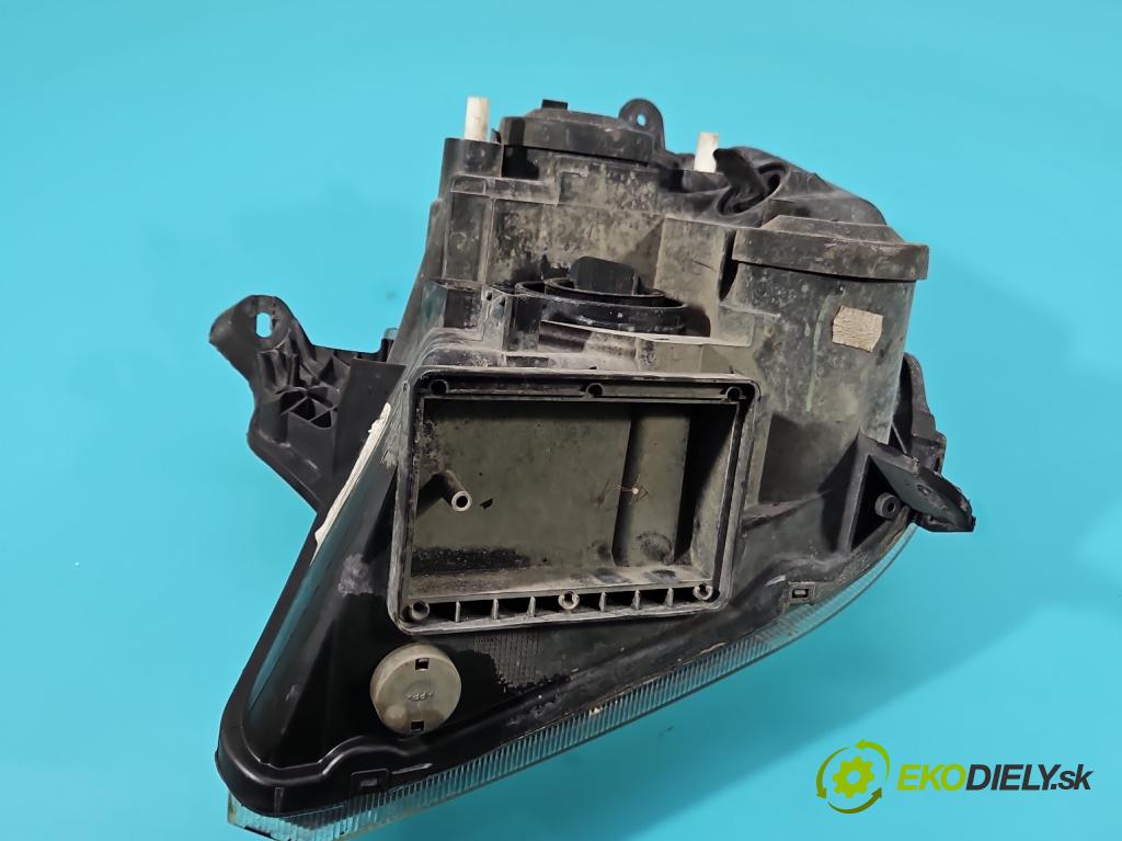 Opel Meriva A 2002-2010 1.6 16V 101 HP manual 74 kW 1598 cm3 5- Reflektor: pravý 93321053 (Pravé)