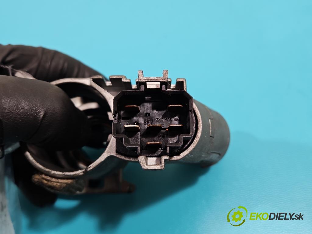 Vw Golf III 1991-1998 1.8 90 HP manual 66 kW 1781 cm3 5- Spínačka 357905851 (Spínacie skrinky a kľúče)