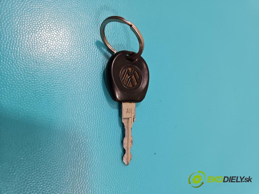 Vw Golf III 1991-1998 1.8 90 HP manual 66 kW 1781 cm3 5- Spínačka 357905851 (Spínacie skrinky a kľúče)