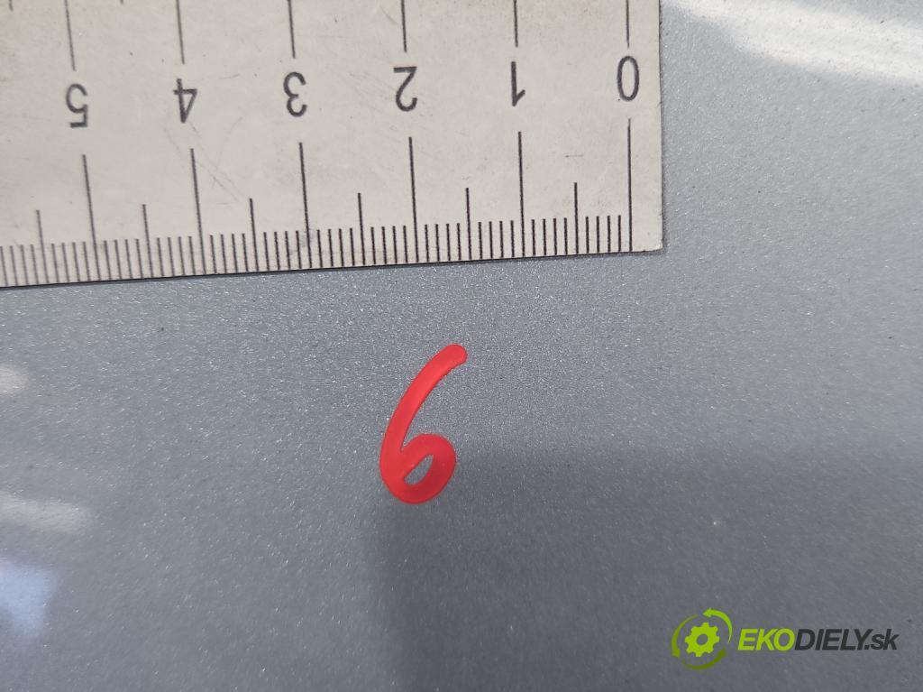 Citroen C5 I 2001-2008 1,8.0 16V 116 hp manual 85 kW 1749 cm3 5- zadní kufrové dveře  (Zadní kapoty)