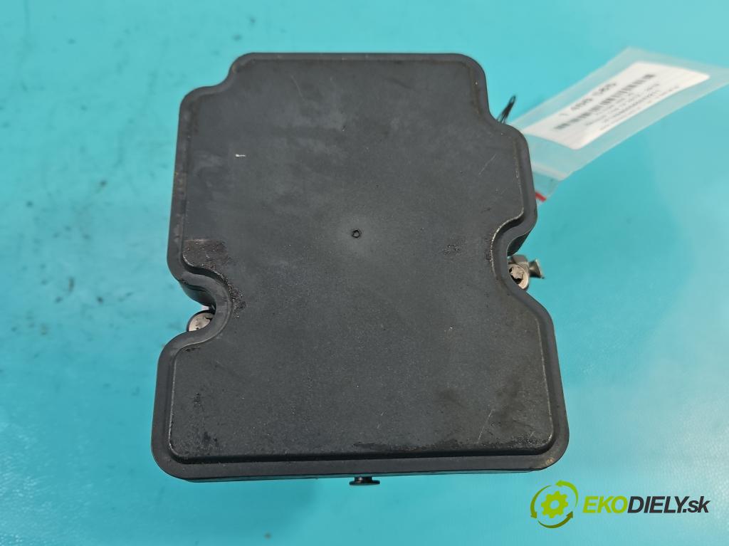 Renault Clio IV 2012-2020 0.9 T 90 HP manual 66 kW 898 cm3 5- čerpadlo abs 2265105455 (Pumpy ABS)