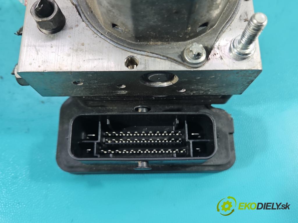 Renault Clio IV 2012-2020 0.9 T 90 HP manual 66 kW 898 cm3 5- čerpadlo abs 2265105455 (Pumpy ABS)