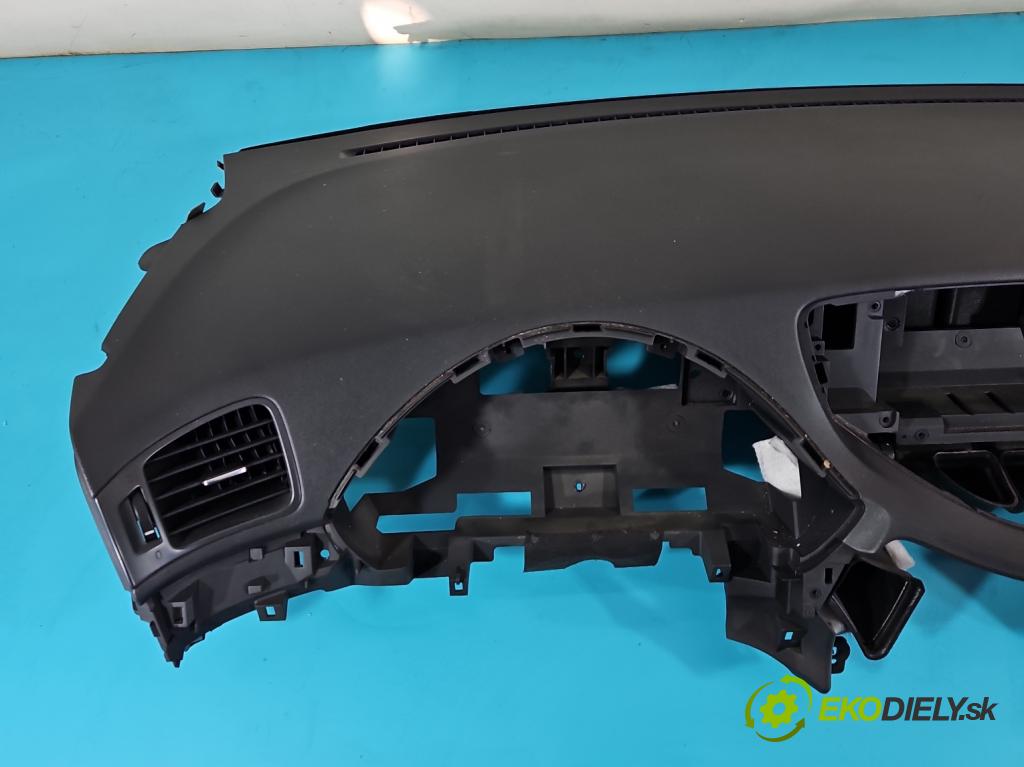Subaru Tribeca 2005-2014 3.6 V6 automatic 256 kW 3630 cm3 5- kokpit,pristrojová doska rozdeľovacia