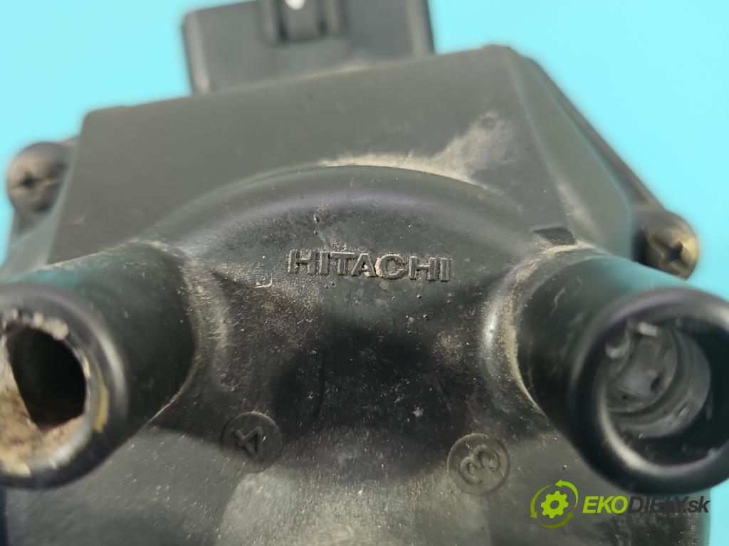 Nissan Almera N15 1995-2000 1.4 16V 75 HP manual 55 kW 1391 cm3 4- rozdeľovač 22100-2N300 (Rozdeľovače)