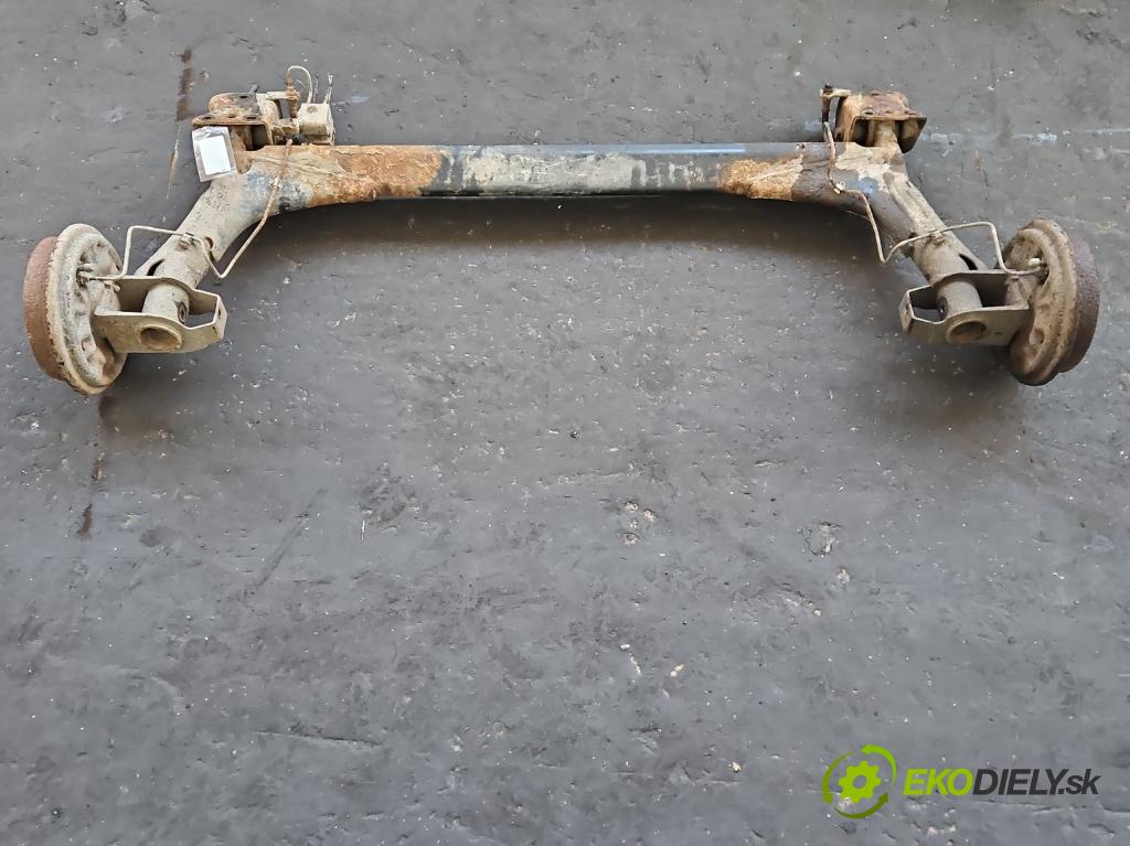 Vw Golf III 1991-1998 1.4 60 hp manual 44 kW 1391 cm3 5- zadní výztuha  (Výztuhy zadní)