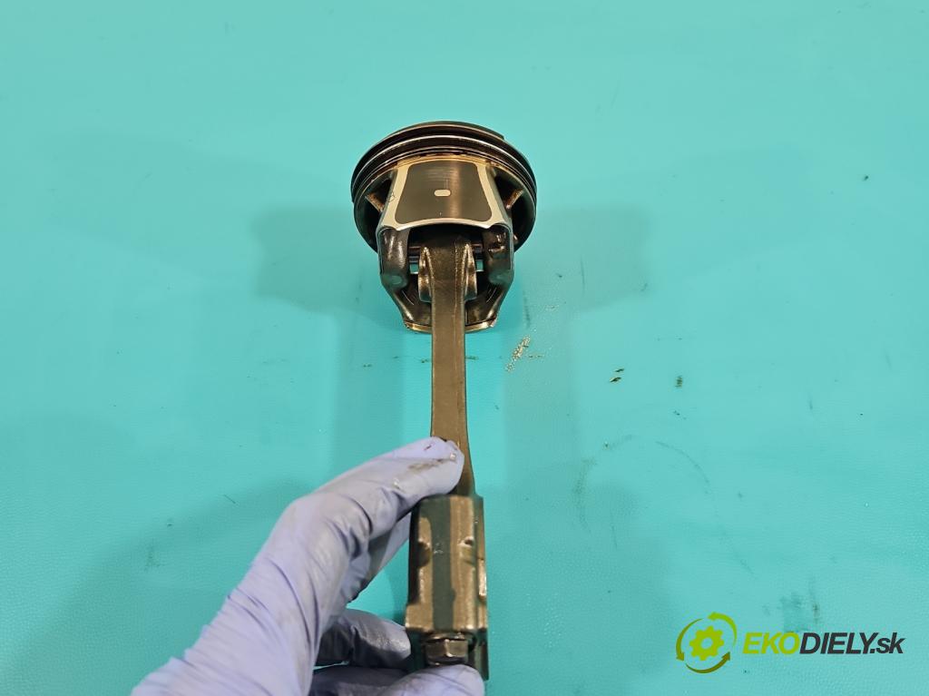 Renault Clio IV 2012-2020 0.9 T 90 HP manual 66 kW 898 cm3 5- piest  (Piest)