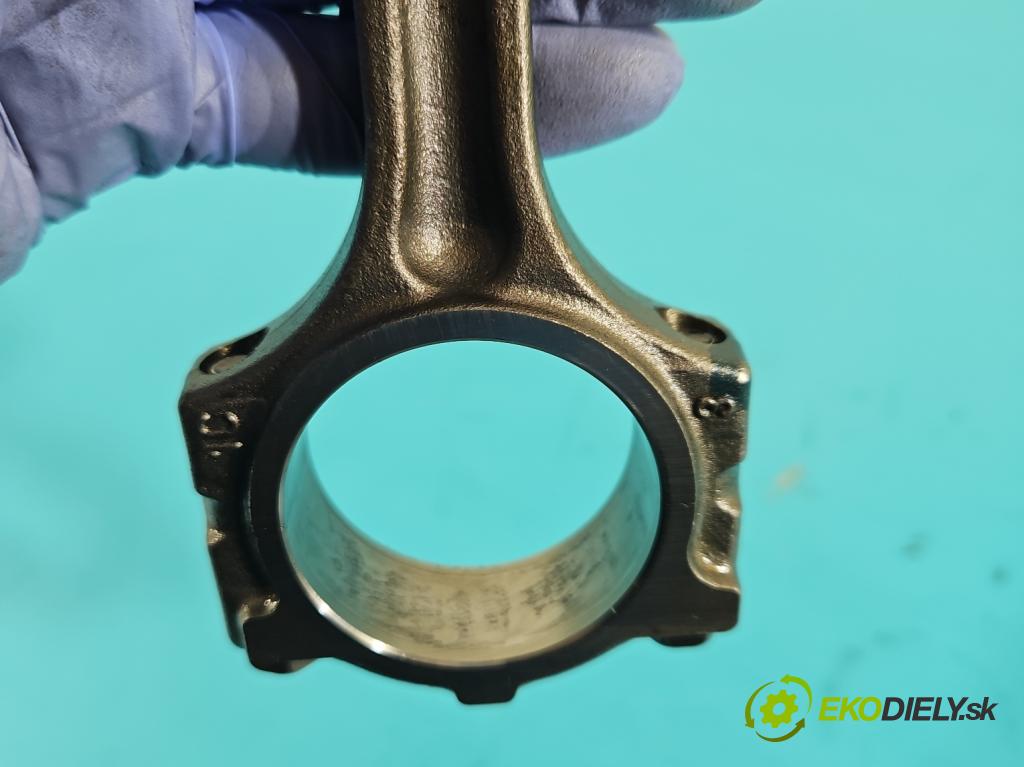 Renault Clio IV 2012-2020 0.9 T 90 HP manual 66 kW 898 cm3 5- piest  (Piest)