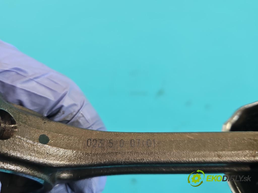 Renault Clio IV 2012-2020 0.9 T 90 HP manual 66 kW 898 cm3 5- piest  (Piest)