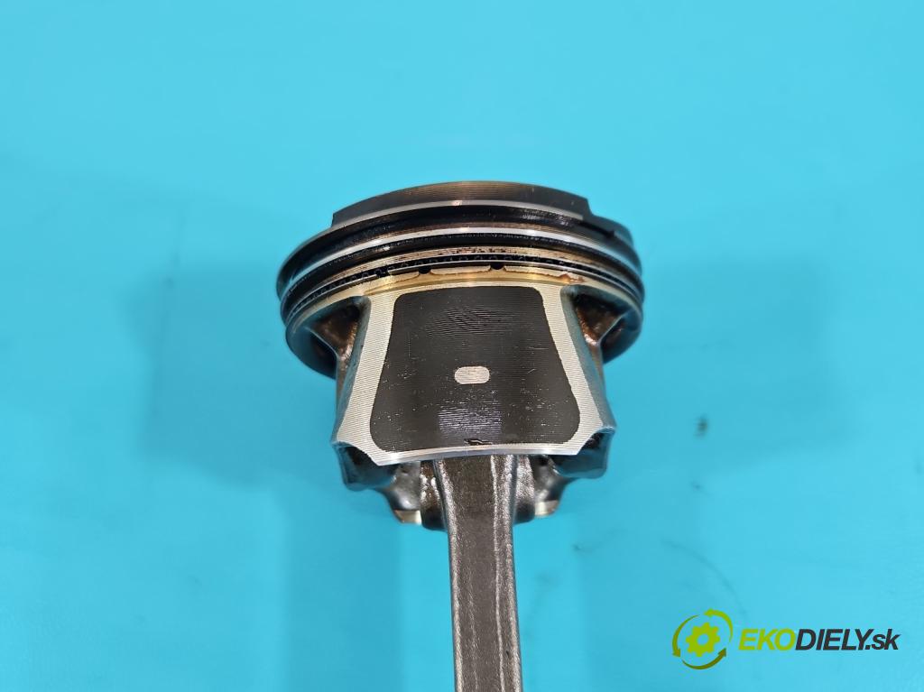 Renault Clio IV 2012-2020 0.9 T 90 HP manual 66 kW 898 cm3 5- piest  (Piest)