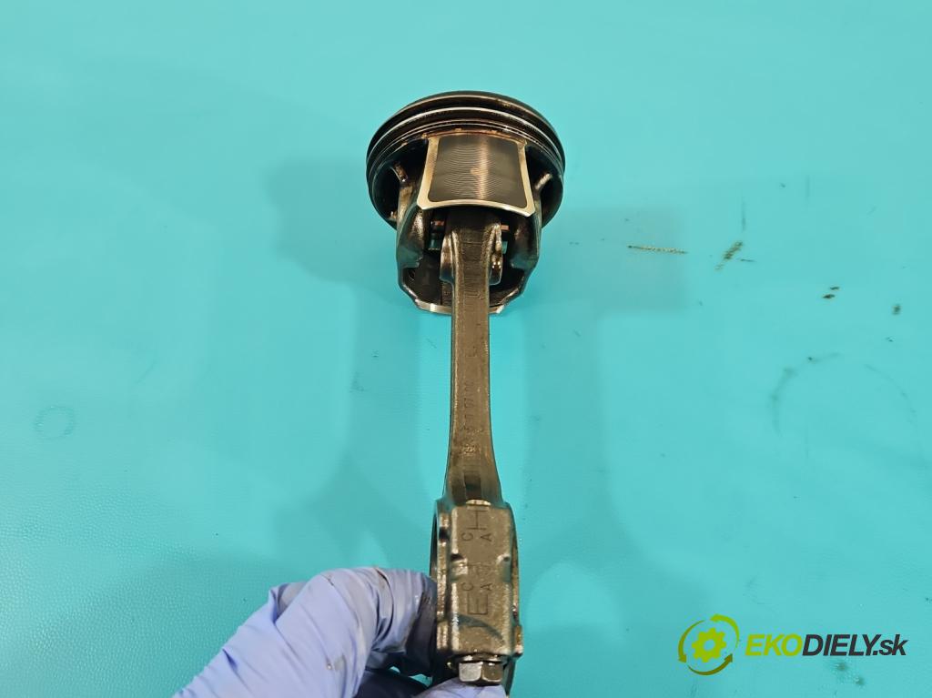 Renault Clio IV 2012-2020 0.9 T 90 HP manual 66 kW 898 cm3 5- piest  (Piest)