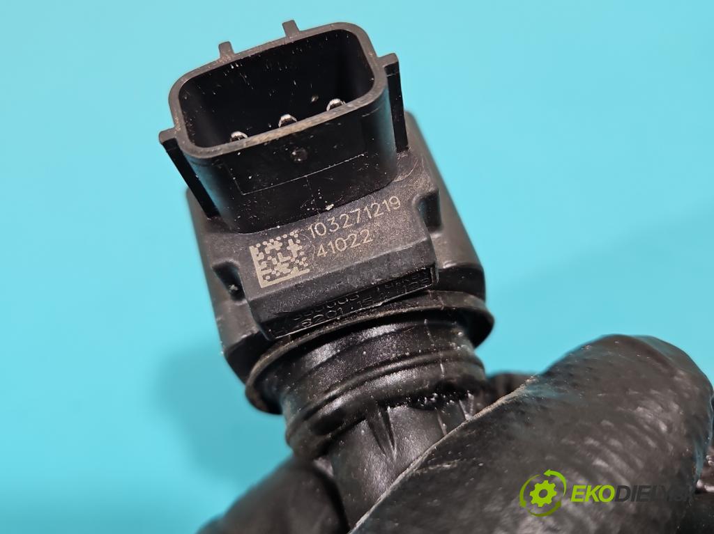 Renault Clio IV 2012-2019 0.9 T 90 HP manual 66 kW 898 cm3 5- cievka zapaľovacia 224332428R (Zapaľovacie cievky, moduly)