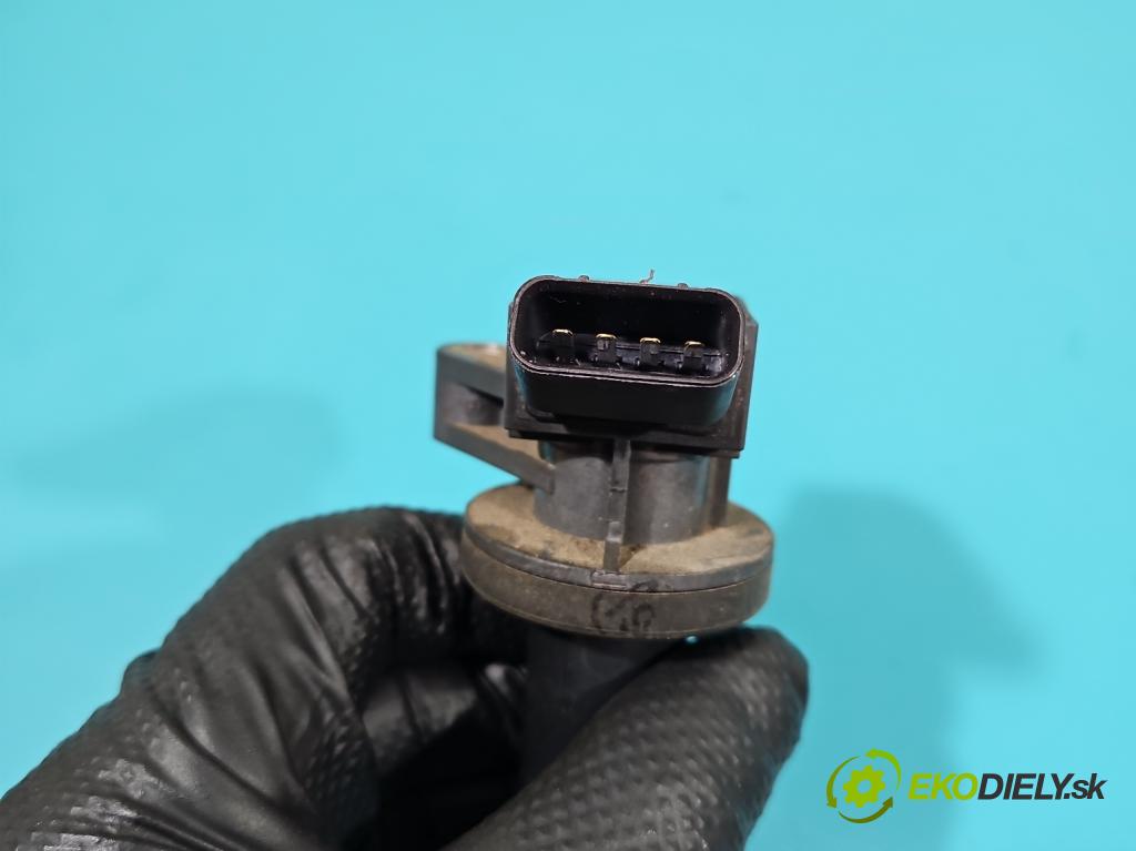 Peugeot 107 1.0 68 HP manual 50 kW 998 cm3 3- cievka zapaľovacia 90080-19019 (Zapaľovacie cievky, moduly)