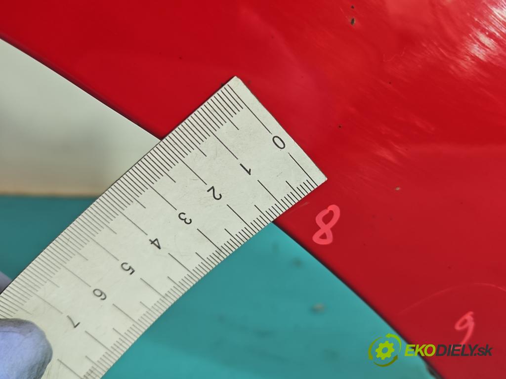 Peugeot 107 1.0 68 hp manual 50 kW 998 cm3 3- blatnik přední levý  (Predné ľavé)