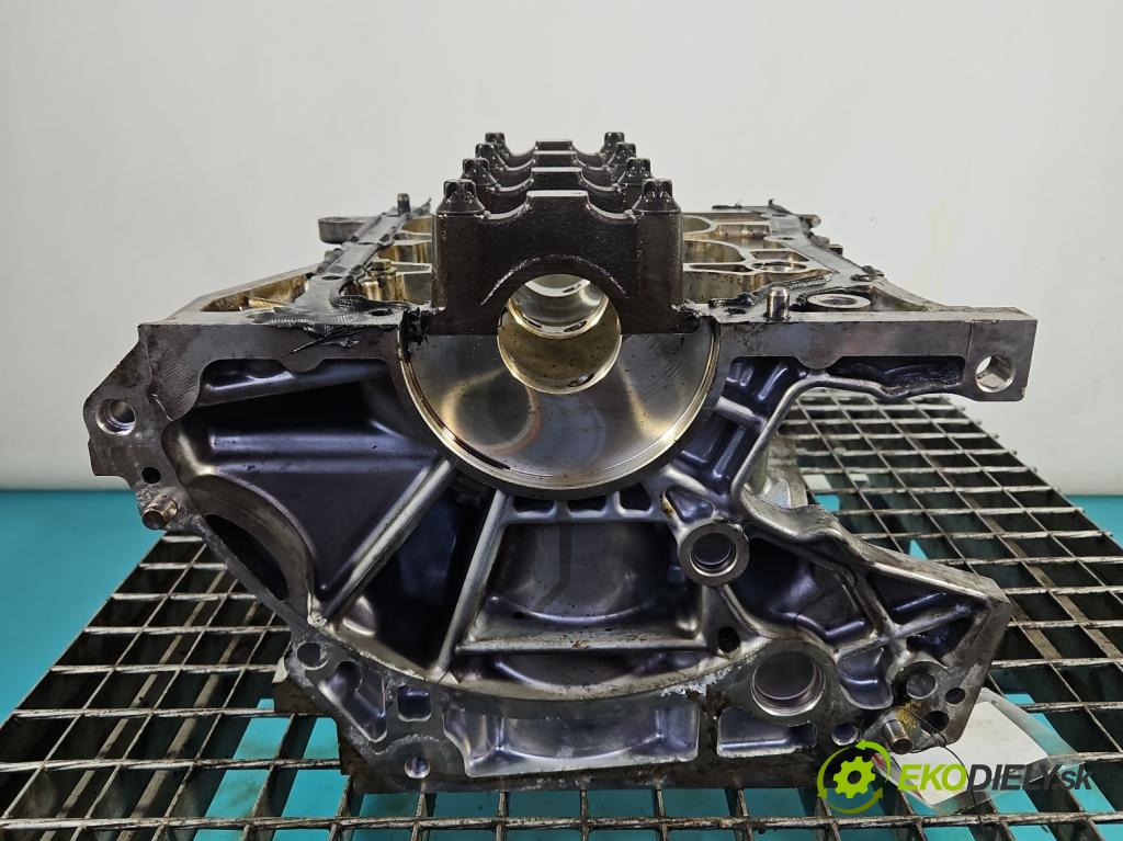 Renault Clio IV 2012-2020 0.9 T 90 HP manual 66 kW 898 cm3 5- Blok motora H4BG412 (Blok motora)