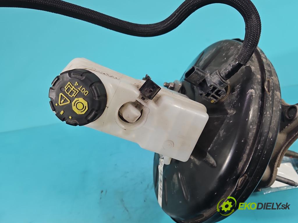Renault Clio IV 2012-2020 0.9 T 90 HP manual 66 kW 898 cm3 5- servo brzdové 472103202R