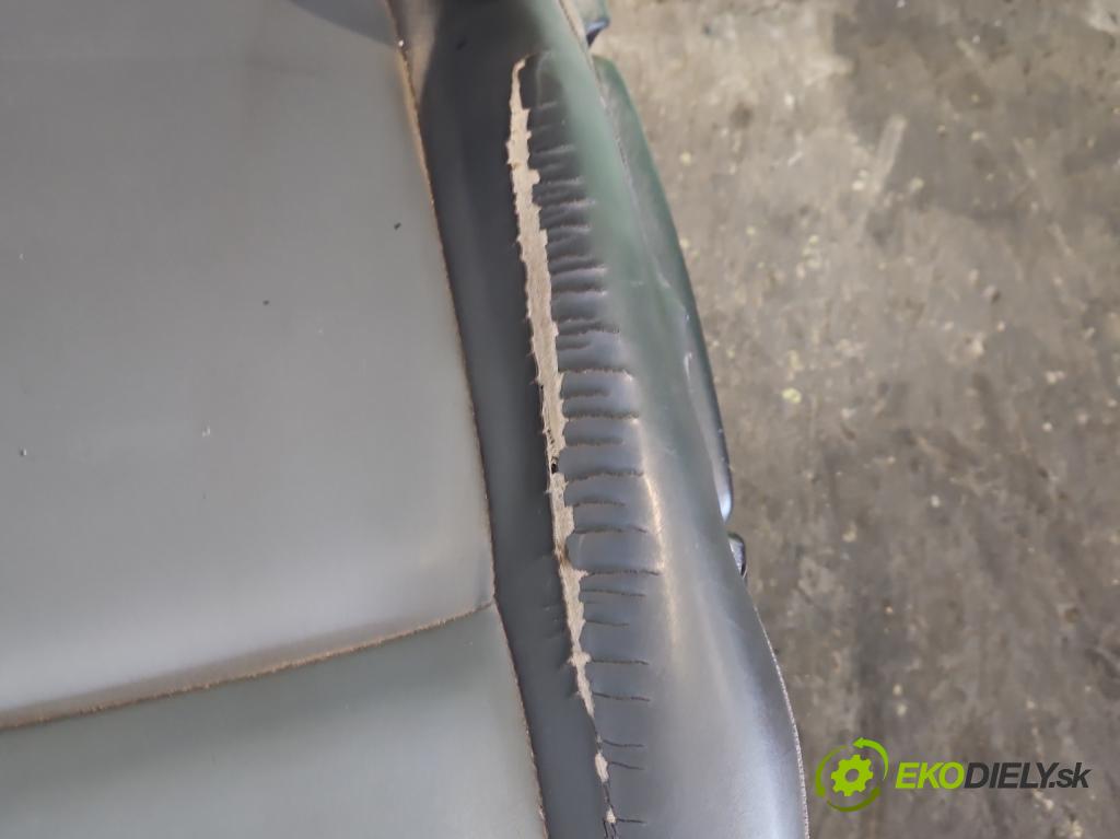 Renault Master III 2010-2019 2.3 dci 101 HP manual 74 kW 2299 cm3 5- Sedačka ľavý  (Sedačky, sedadlá)