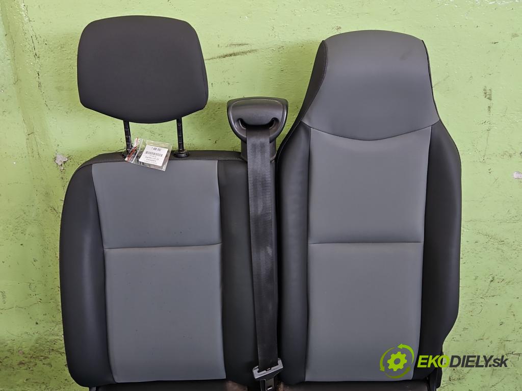 Renault Master III 2010-2019 2.3 dci 101 HP manual 74 kW 2299 cm3 5- Sedačka pravý  (Sedačky, sedadlá)