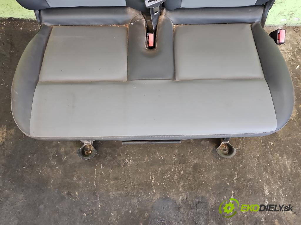 Renault Master III 2010-2019 2.3 dci 101 HP manual 74 kW 2299 cm3 5- Sedačka pravý  (Sedačky, sedadlá)