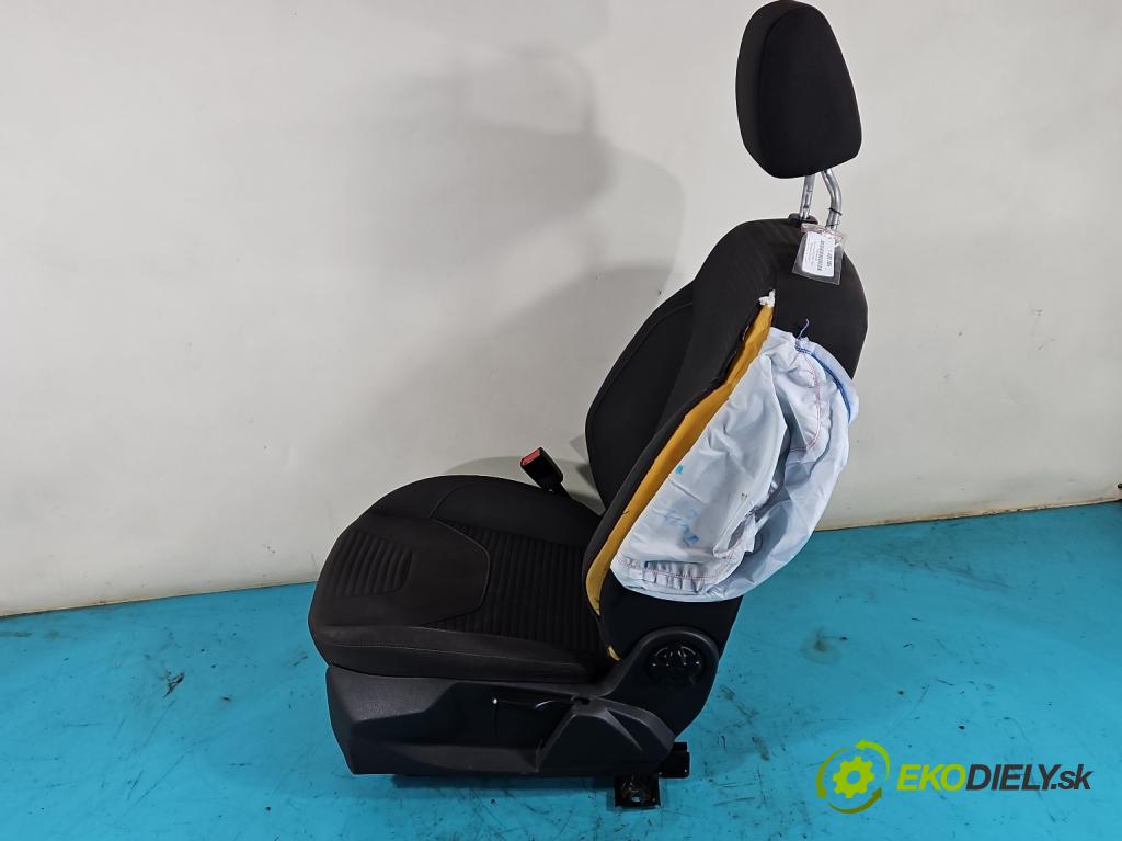 Ford Focus Mk3 2010-2018 1.5 tdci 120 HP manual 88 kW 1499 cm3 5- Sedačka ľavý (Sedačky, sedadlá)