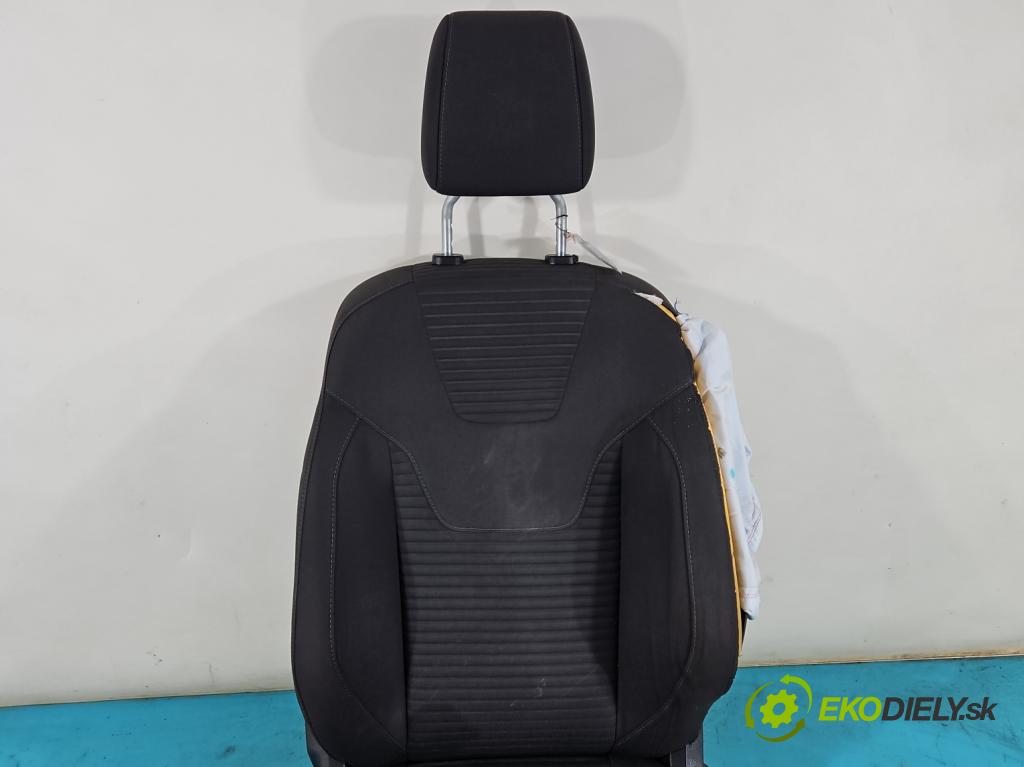 Ford Focus Mk3 2010-2018 1.5 tdci 120 HP manual 88 kW 1499 cm3 5- Sedačka ľavý (Sedačky, sedadlá)