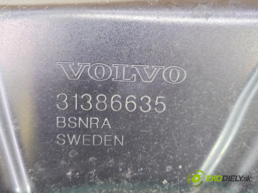 Volvo V90 2016- 2.0 D5 235 HP automatic 173 kW 1969 cm3 5- kapota predná 31386635