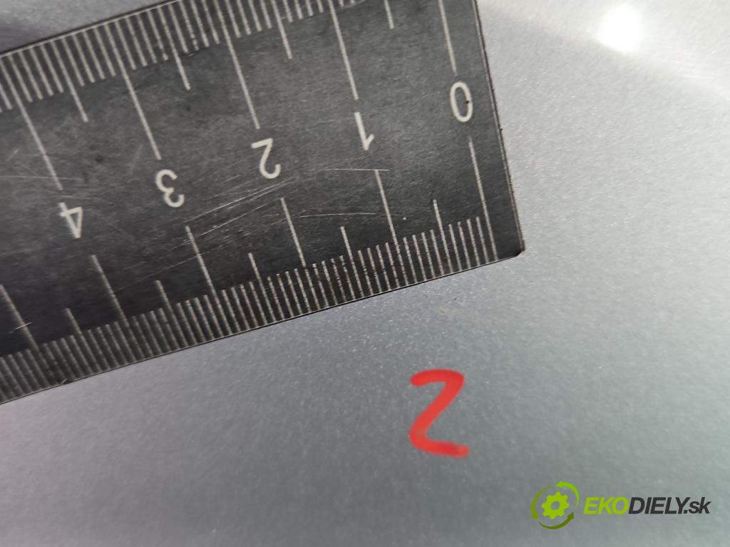 Renault Scenic II 2003-2009 1.9 dci 131 HP manual 96 kW 1870 cm3 5- blatník predné pravý  (Ostatné)