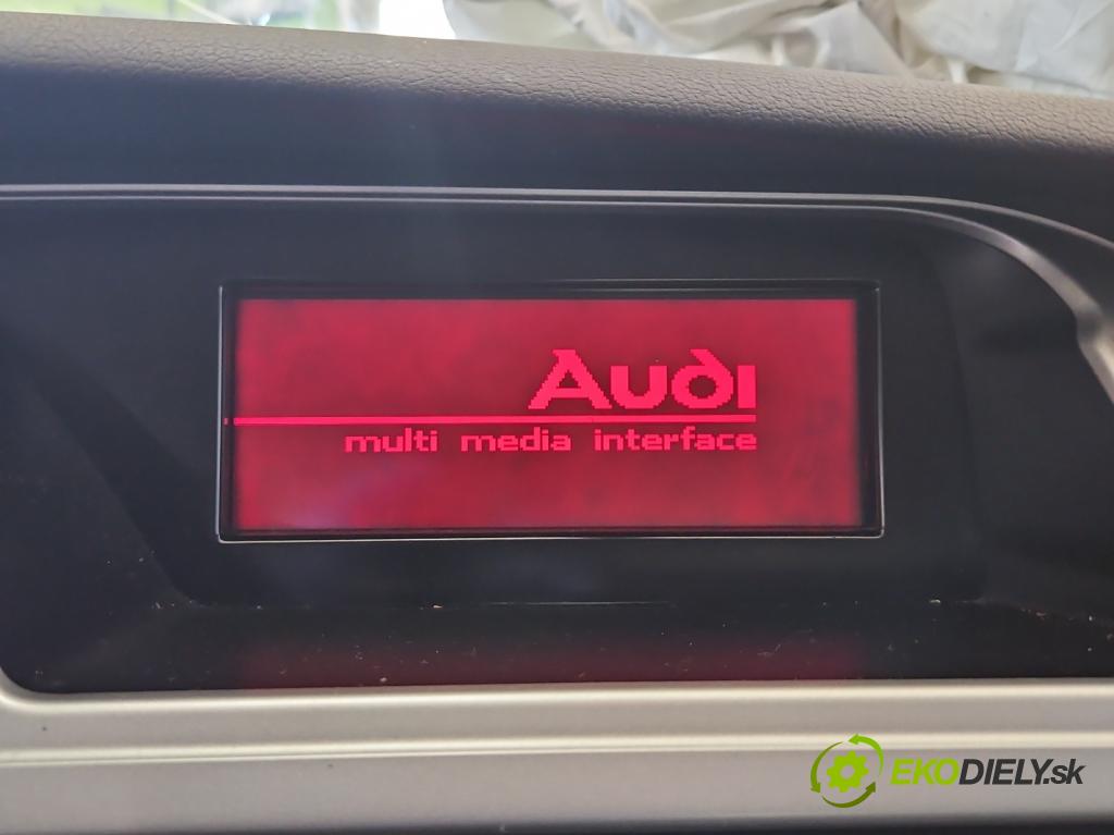 Audi A4 B8 2007-2015 1.8 TFSI 120 HP manual 88 kW 1798 cm3 5- Zobrazit: 8T0919603B (Prístrojové dosky, displeje)