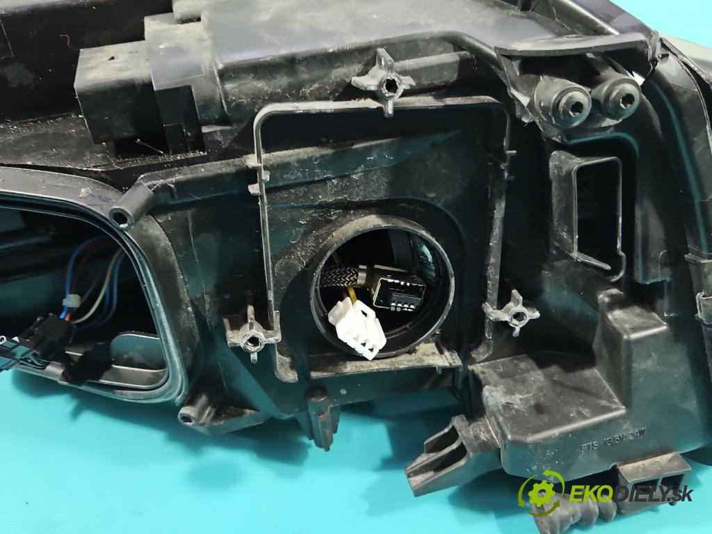 Audi A4 B8 2007-2015 1.8 TFSI 120 HP manual 88 kW 1798 cm3 5- Reflektor: ľavý 8K0941029AJ (Kľučka dverí ostatné)