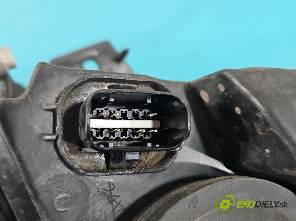 Renault Master III 2010-2019 2.3 dci 101 HP manual 74 kW 2299 cm3 5- Reflektor: pravý  (Pravé)