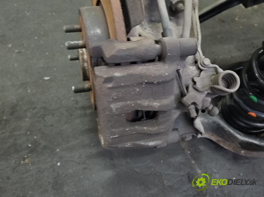 Ford Focus Mk3 2010-2018 1.5 tdci 120 hp manual 88 kW 1499 cm3 5- zadní výztuha  (Výztuhy zadní)