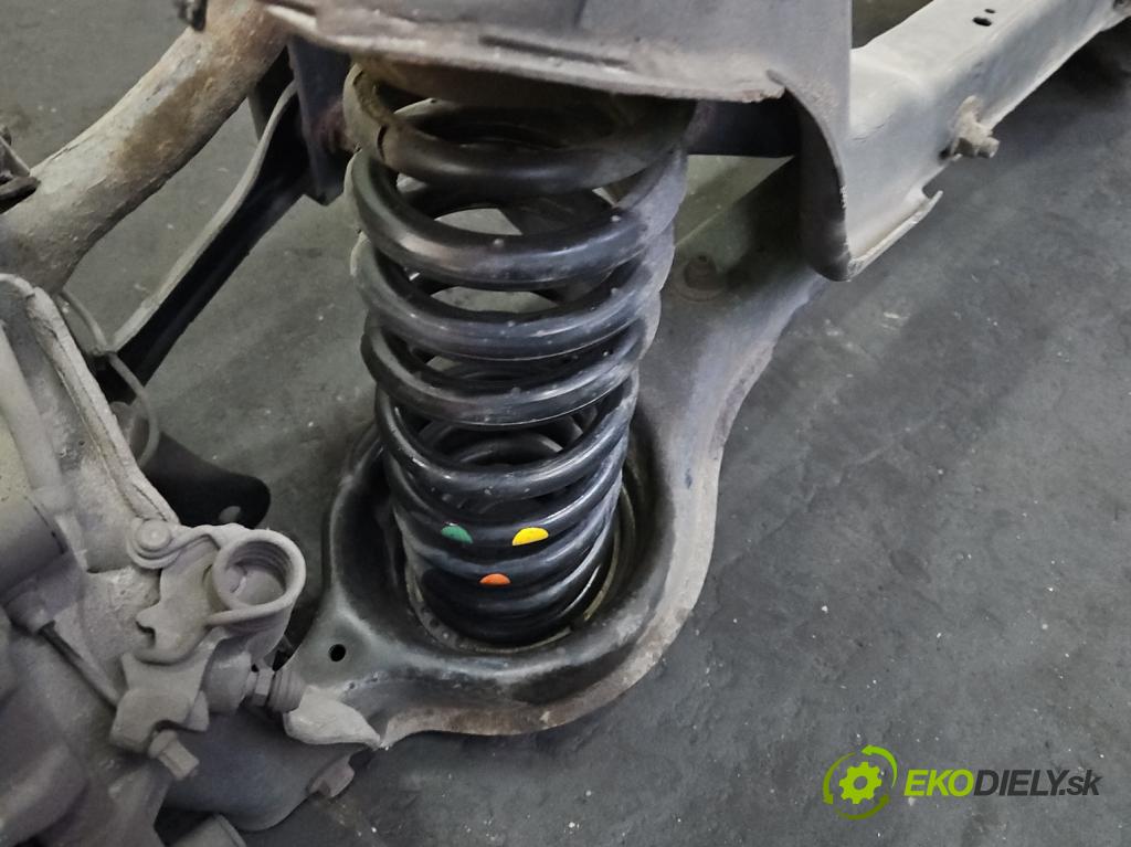 Ford Focus Mk3 2010-2018 1.5 tdci 120 hp manual 88 kW 1499 cm3 5- zadní výztuha  (Výztuhy zadní)