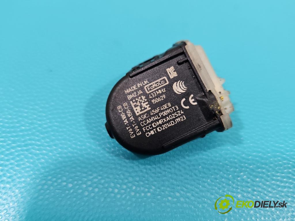 Ford Focus Mk3 2010-2018 1.5 tdci 120 hp manual 88 kW 1499 cm3 5- snímač tlaku pneumatika 2014DJ1923 (Snímače tlaku v pneumatikách)