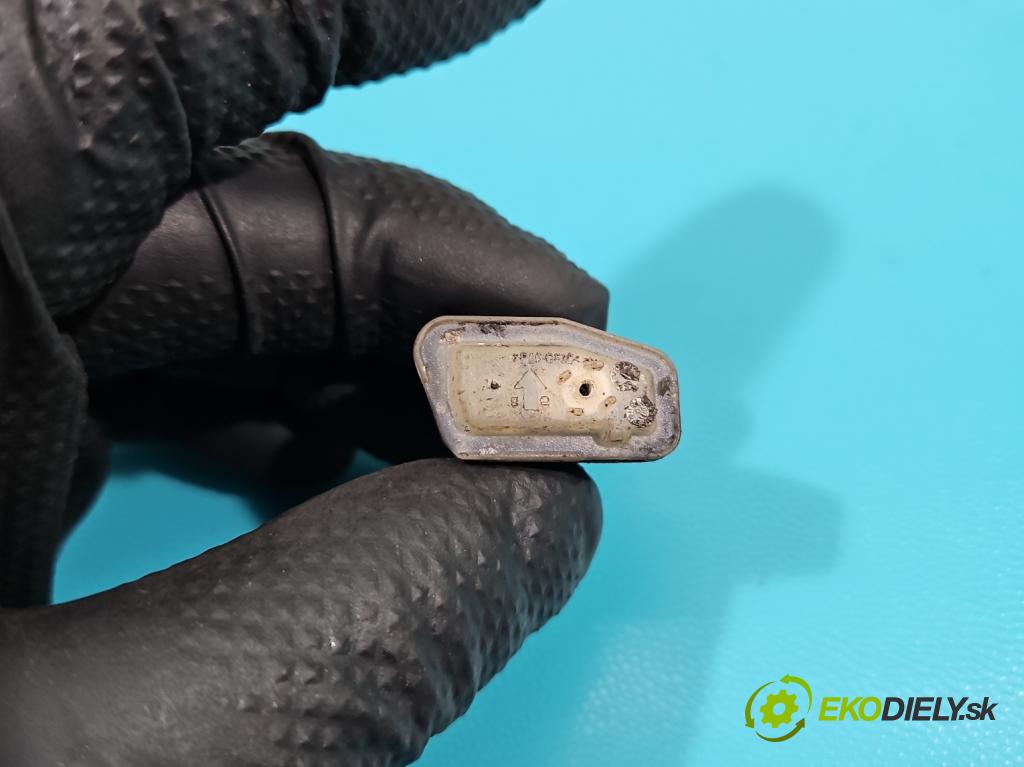 Ford Focus Mk3 2010-2018 1.5 tdci 120 hp manual 88 kW 1499 cm3 5- snímač tlaku pneumatika 2014DJ1923 (Snímače tlaku v pneumatikách)