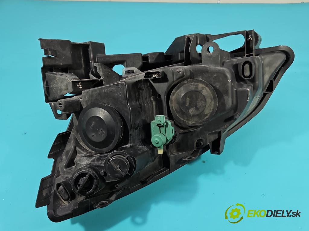 Renault Scenic II 2003-2009 1.9 dci 131 HP manual 96 kW 1870 cm3 5- Reflektor: pravý (Pravé)