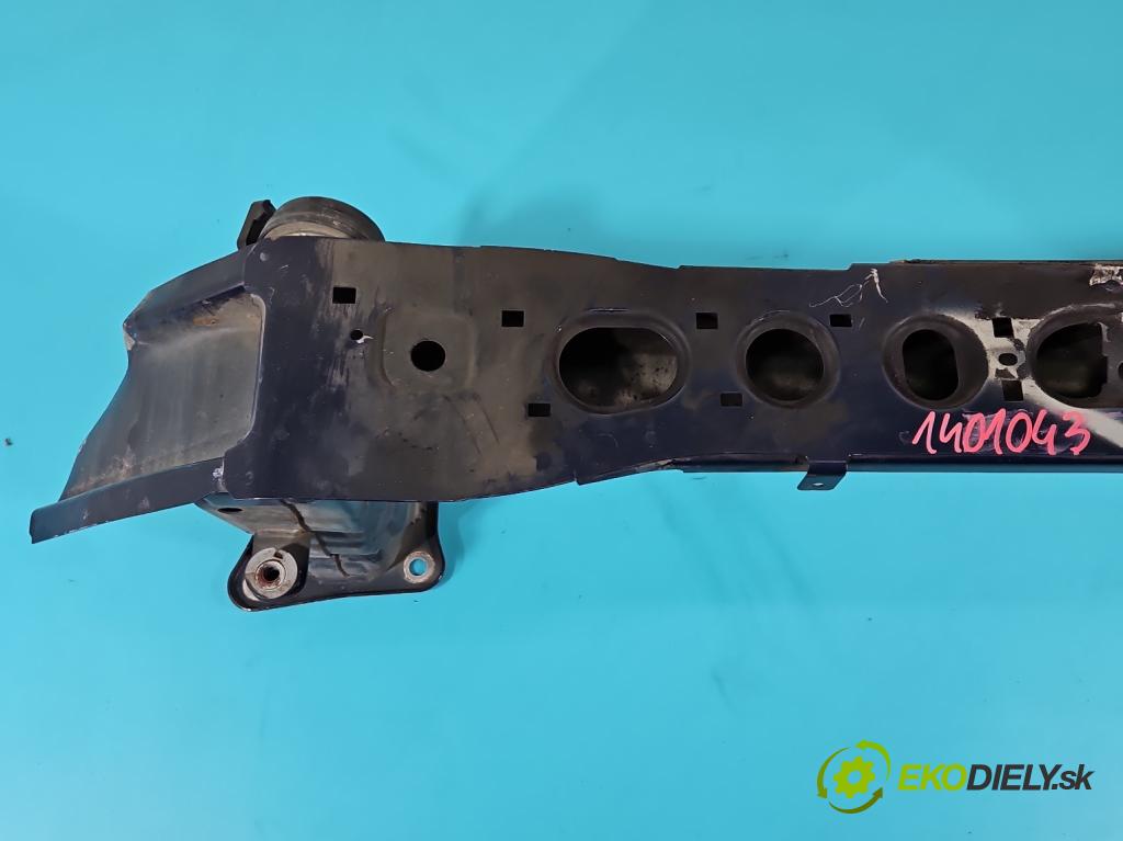 Ford Focus Mk3 2010-2018 1.5 tdci 120 hp manual 88 kW 1499 cm3 5- výztuha nárazníku přední