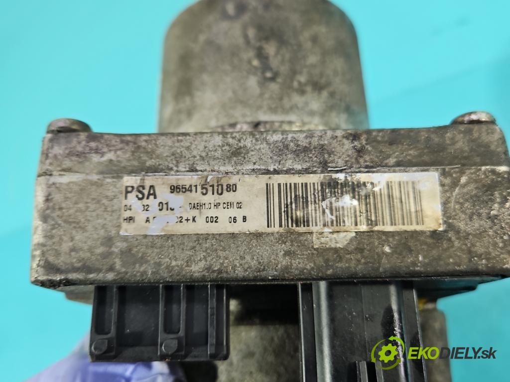 Peugeot 307 1.6 hdi 90 HP manual 66,2 kW 1560 cm3 5- čerpadlo posilovač 9654151080 (Servočerpadlá, pumpy riadenia)